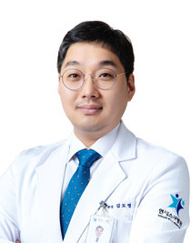김도영 연세스타병원 원장(신경외과 전문의)